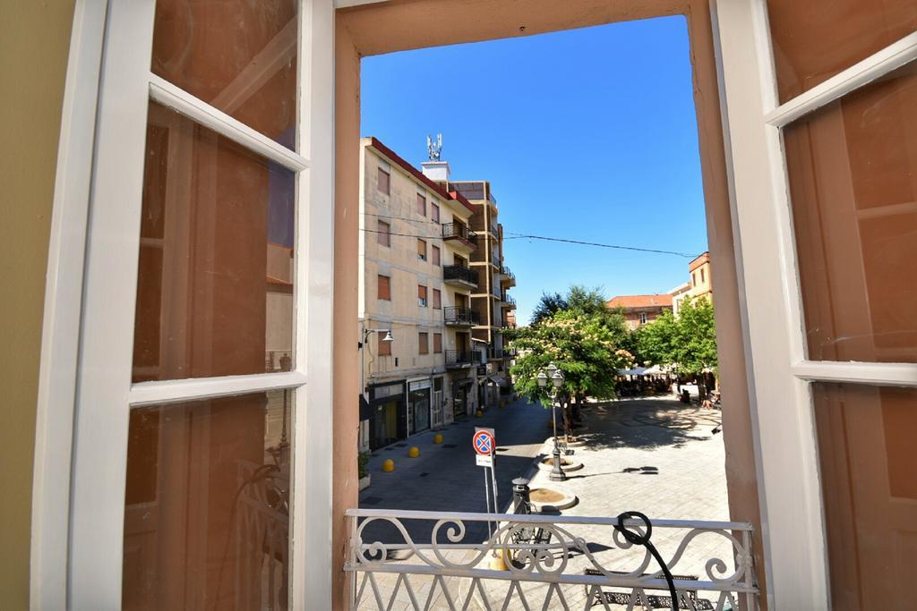 Domus Regia Otel Olbia Dış mekan fotoğraf