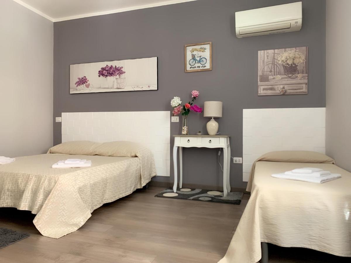 Domus Regia Otel Olbia Dış mekan fotoğraf