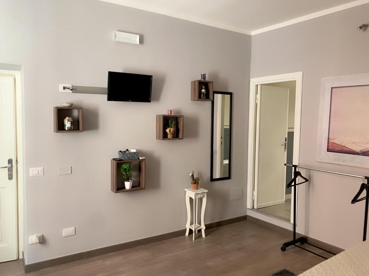 Domus Regia Otel Olbia Dış mekan fotoğraf